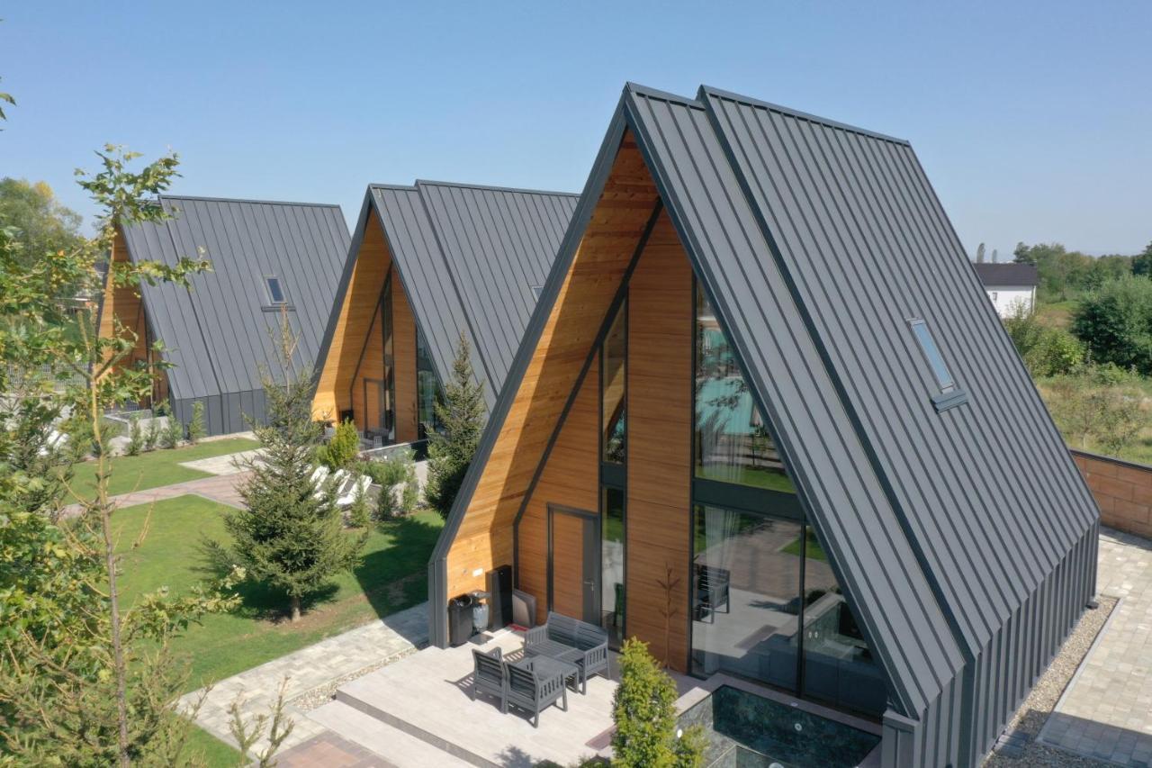 Freskia Resort 페리자이 외부 사진