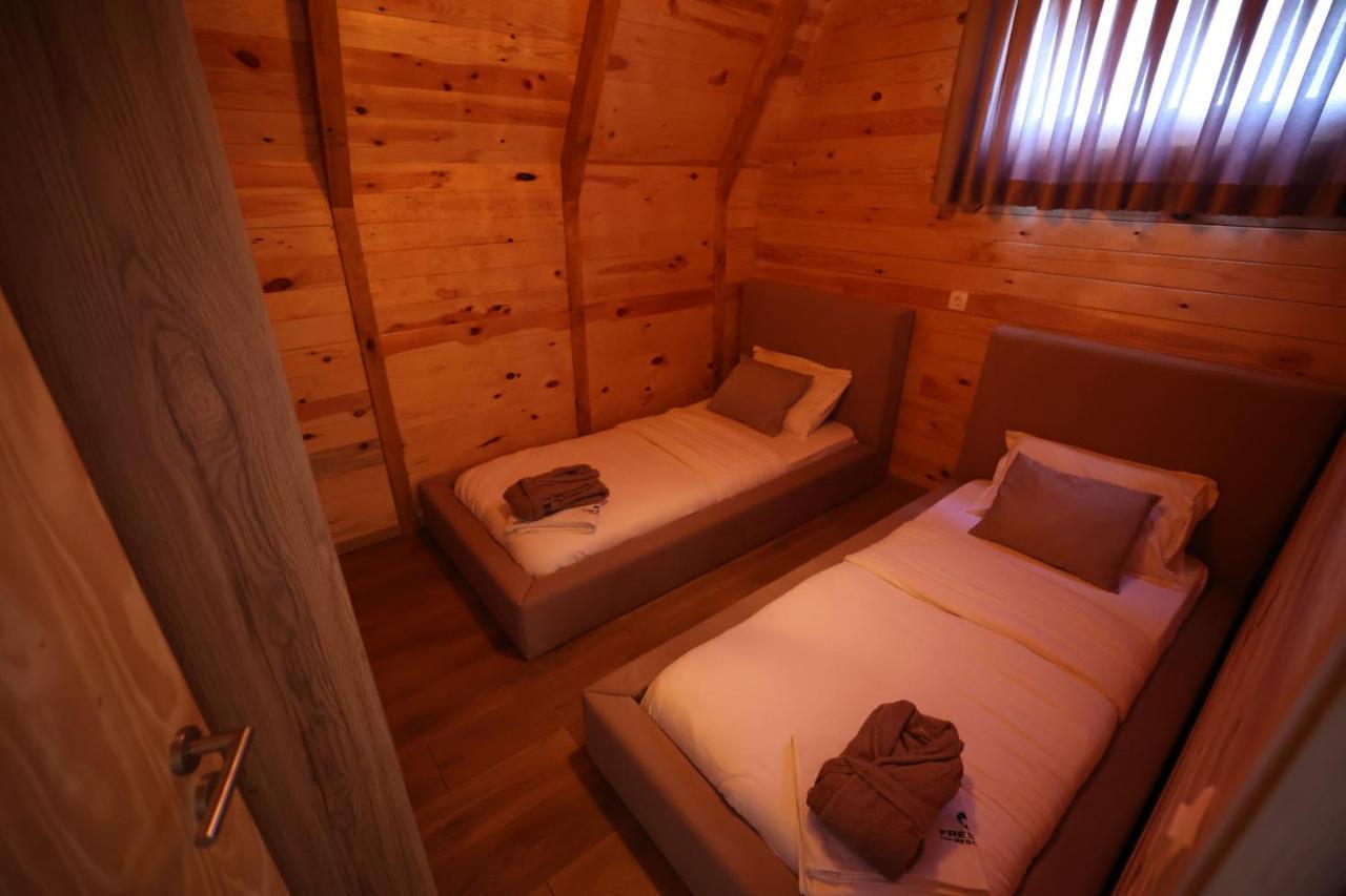 Freskia Resort 페리자이 외부 사진